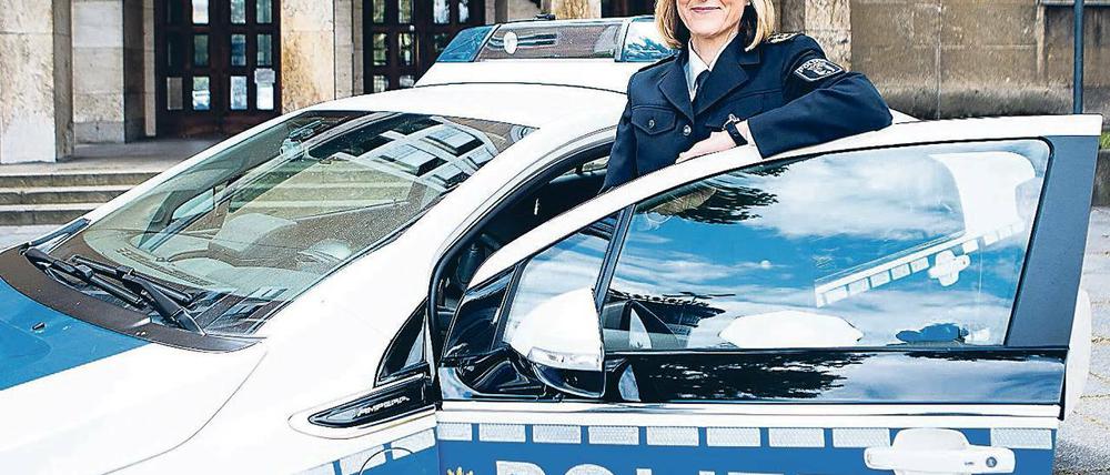 Erfolgreich in einer Männerbastion. Margarete Koppers leitete von Mai 2011 bis Ende 2012 kommissarisch die Berliner Polizei mit rund 23 000 Beschäftigten, seitdem arbeitet sie als Stellvertreterin des Polizeipräsidenten Klaus Kandt.