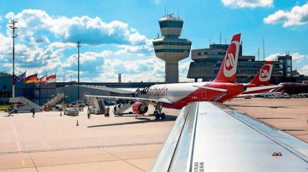 Gesetzestreu. Die Flughafengesellschaft Berlin Brandenburg pocht auf die Beschlusslage, wonach Tegel sechs Monate nach BER-Eröffnung geschlossen wird.