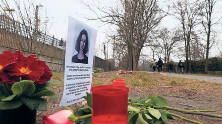 Ort der Trauer. Susanne Fontaine ist im September tot im Tiergarten aufgefunden worden. Sie war auf dem Weg nach Hause. Doch dort kam sie nie an.