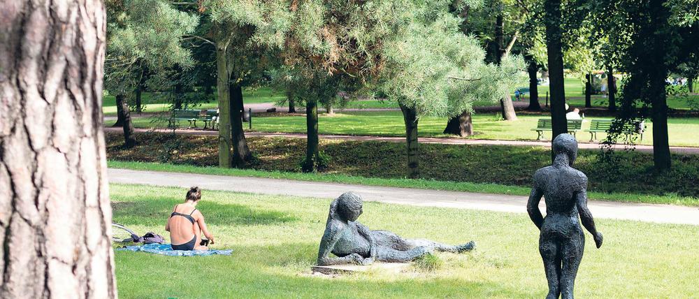 Bedrohtes Idyll? Der Bürgerpark im Berliner Stadtteil Pankow ist bei Besuchern beliebt. Aber nun fühlen sich viele nicht mehr wohl, weil Dealer dort ihre Runden drehen.
