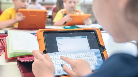 Modernes Lernen. Brandenburgs Landesregierung will unter anderem die digitale Bildung voranbringen. 