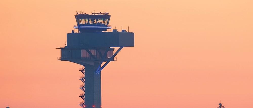 Die Deutsche Flugsicherung rechnet damit, dass der neue Hauptstadtflughafen am 31. Oktober an den Start gehen kann.