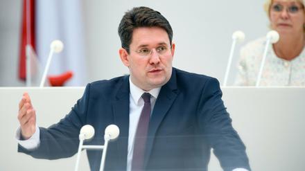 Péter Vida, Fraktionsvorsitzender BVB/Freie Wähler, im Landtag Brandenburg.
