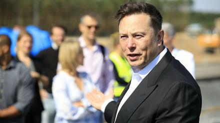 Elon Musk am Donnerstag in Grünheide.