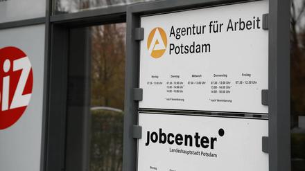 Die Arbeitslosigkeit in Brandenburg sinkt auf ein Rekordtief. 