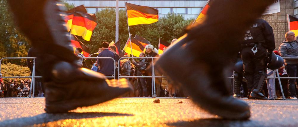 Laut Verfassungsschutzbericht gibt es in Brandenburg einen starken Anstieg an Rechtsextremisten.