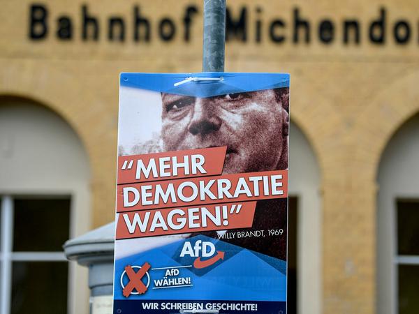 Die AfD hatte vor der Landtagswahl in Brandenburg mit SPD-Politiker Willy Brandt geworben.