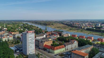 Stadtansicht von Frankfurt (Oder). Durch die Europauniversität Viadrina leben in der Grenzstadt zu Polen viele Nationalitäten zusammen.