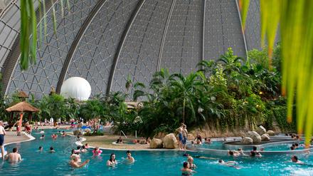 Im Brandenburger Freizeitpark "Tropical Islands" sind neue Attraktionen geplant.