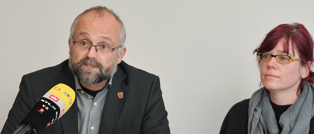 Barnim-Landrat Daniel Kurth (SPD) und Sozialdezernentin Yvonne Dankert.