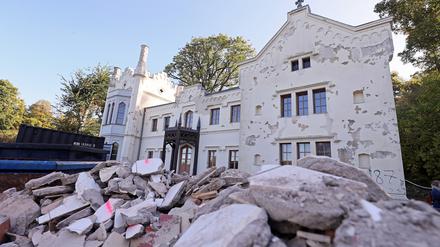 Im September begann die Sanierung des Kleinen Schlosses in Babelsberg.