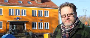 Inhaber Lutz Lehmann muss sein Café in Potsdam-Golm schließen.
