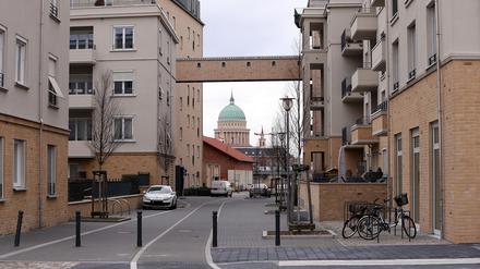 Blick aus der Speicherstadt in Richtung Nikolaikirche am Alten Markt.