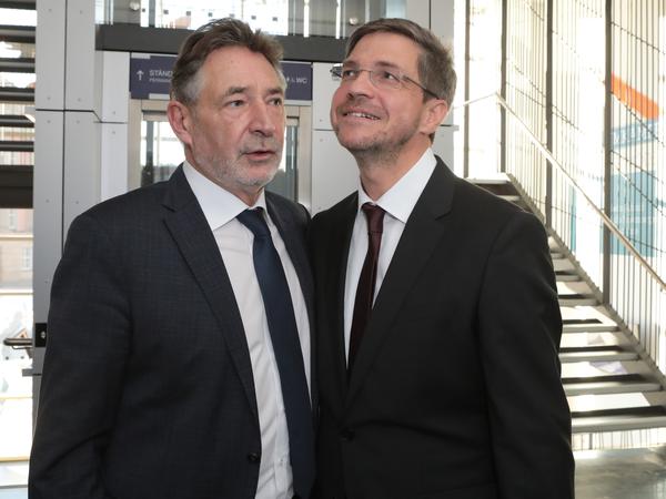 Potsdams alter und Potsdams neuer Oberbürgermeister: Jann Jakobs und Mike Schubert (SPD).