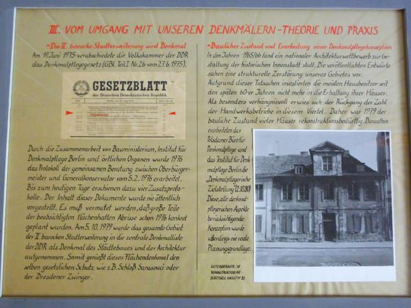 Potsdamer Bürger haben in Handarbeit Bildtafeln für die Rettung ihrer Altstadt gefertigt.