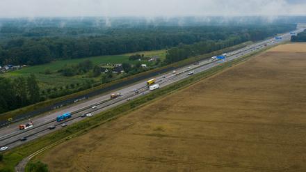 Wegen des geplanten sechsspurigen Ausbaus des Berliner Rings (A10) kommt es bis 2022 immer wieder zu Sperrungen. Die Strecken werden bei laufendem Betrieb ausgebaut und erneuert.