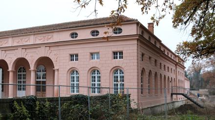 Im Nordtorgebäude am Neuen Palais ist der Sitz des Abraham-Geiger-Kollegs. Der Umzug soll Freitag abgeschlossen sein.