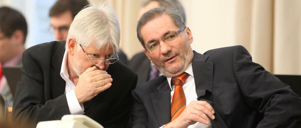 Zwei, die soo Brandenburg sind: Ministerpräsident Platzeck (SPD) und Finanzminister Helmuth Markov (Linke.