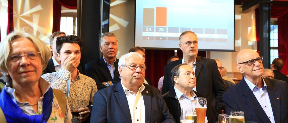 Schockmoment: Auch die CDU Brandenburg zeigte sich bei ihrer Wahlparty in Potsdam teils fassungslos über das Ergebnis.