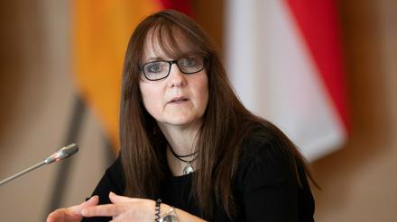 Allein für 2020 muss Finanzministerin Katrin Lange (SPD) mit einem Defizit von 1,1 Milliarden Euro rechnen. 