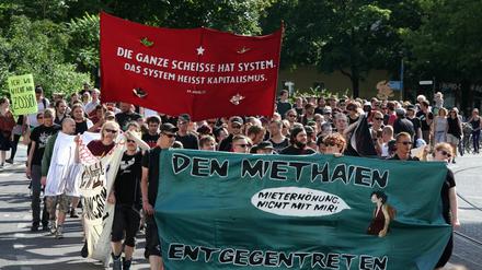 Kritik. Mehrfach schon hat es in Potsdam auch Demonstrationen gegen steigende Mieten gegeben - hier eine aus dem Jahr 2013. 