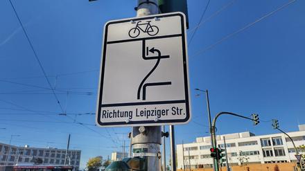 Alles klar? Die Radverkehrsführung am Leipziger Dreieck.