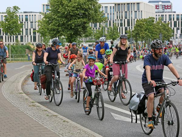 Auf Draht. Das Bündnis „Potsdam autofrei“ rief zu Fahrraddemos auf.
