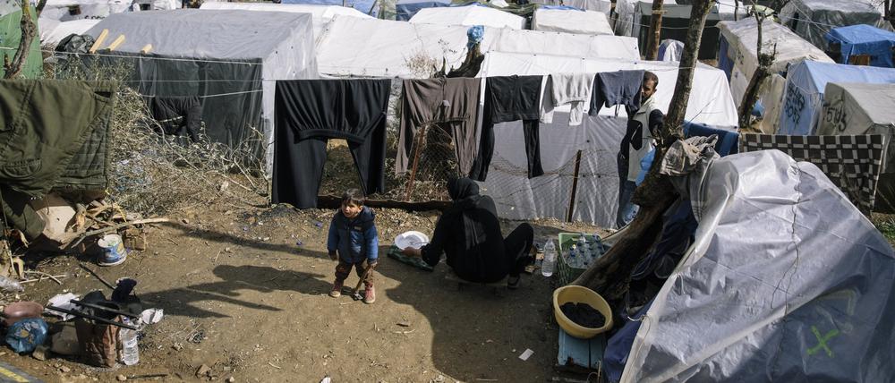 Rund 20 000 Menschen leben im Flüchtlingslager Moria auf der griechischen Insel Lesbos.