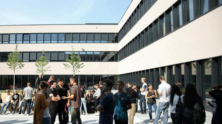 Im September 2017 wurde die Da-Vinci-Gesamtschule in Potsdam nach langen Verzögerungen eingeweiht.