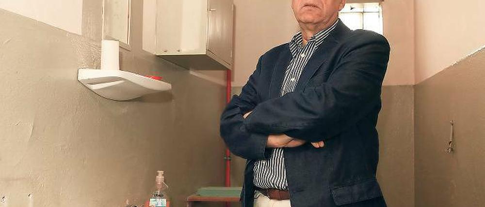Erlebtes Unrecht: Dieter Drewitz saß über Monate in einer Zelle im früheren Stasi-Gefängnis in der jetzigen Lindenstraße.