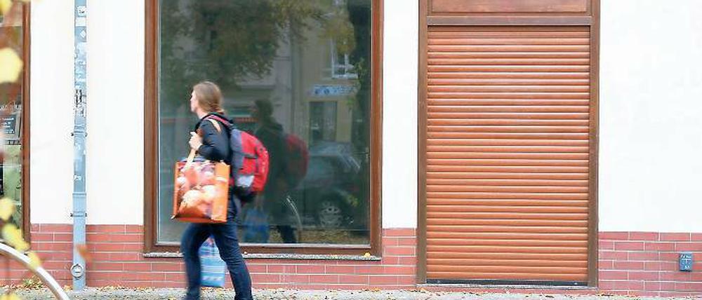 Schont das Taschengeld: Viele schnuckelige Lädchen in Babelsberg sind seit Monaten dicht. Sieben Prozent Leerstand verzeichnet das Stadtteilzentrum derzeit. Das Geschäftsstraßenmanagement sucht nach Lösungen.