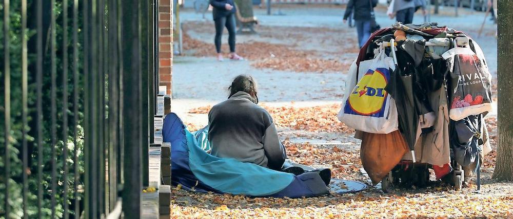 Auf der Straße gelandet. In den Jahren 2013/2014 nahm die Zahl der Obdachlosen in Potsdam zu. Seitdem hat sich die Situation nach Ansicht von Sozialarbeitern stabilisiert. Verlässliche Zahlen gibt es aber nicht.