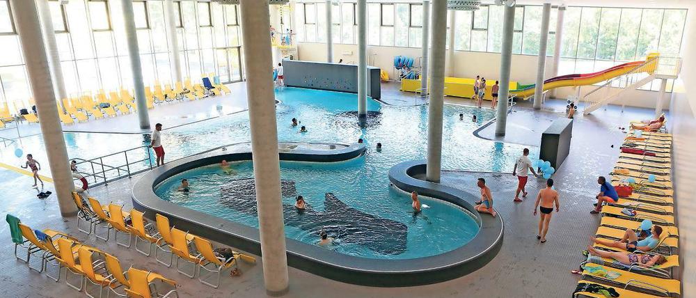Mehr Badespaß. Deutlich besser als bei der letzten Umfrage haben die Potsdamer das Angebot an Schwimmbädern in Potsdam bewertet. Ursächlich dafür ist vor allem die Eröffnung des blu-Bades am Brauhausberg in diesem Jahr.