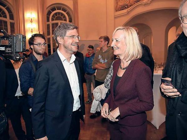 Am 14. Oktober treten die Oberbürgermeisterkandidaten Mike Schubert (SPD) und Martina Trauth (parteilos, Linke) in der Stichwahl gegeneinander an. 