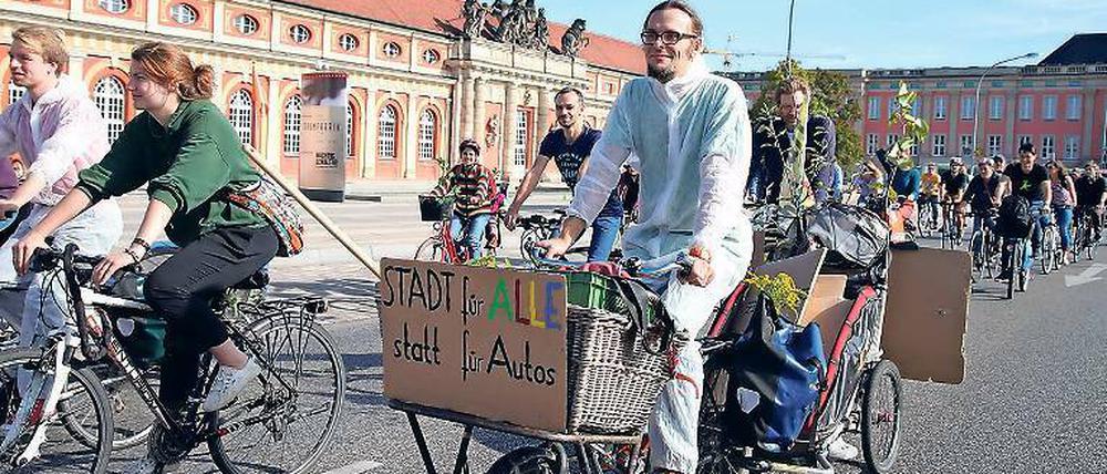 Mehr Luft. Florian Kirchesch organisierte die Fahrraddemo. 