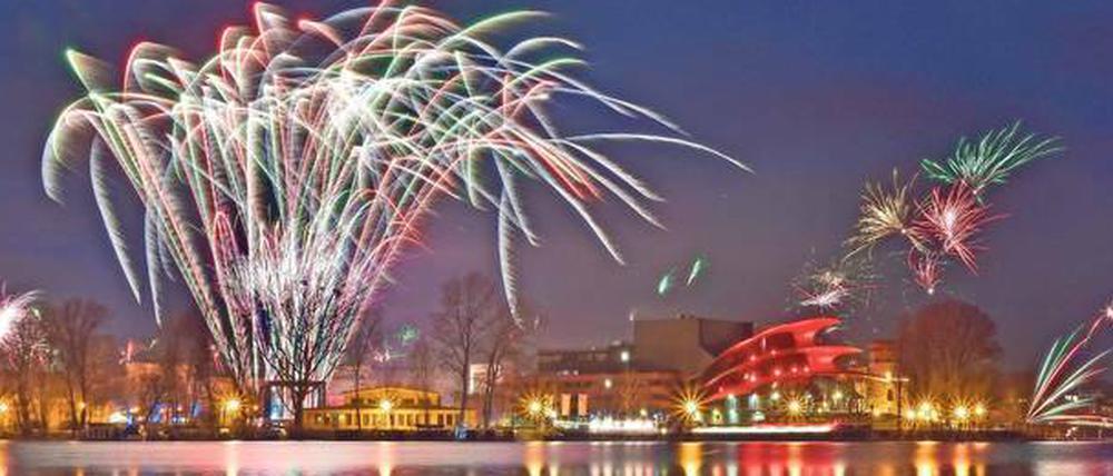 Wie im Vorjahr kann man zu Silvester das Feuerwerk über Potsdam bewundern. 