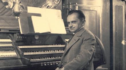 Otto Becker war von 1910 bis 1945 Organist und Glockenist der Garnisonkirche.