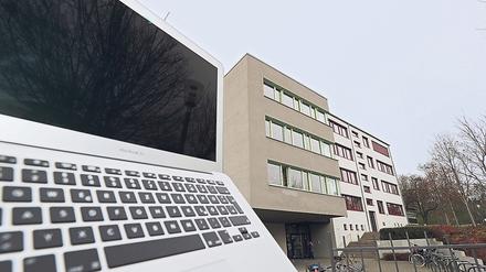 Computer-Verleih verboten: Die Ludwig-Renn-Grundschule in Eiche.