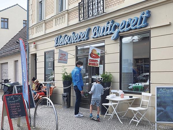Das Geschäft der Fleischerei Buttgereit in der Garnstraße in Babelsberg. 