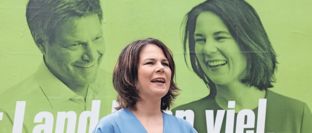 Das Plakat der Grünen zum Auftakt des Wahlkampfes von Annalena Baerbock in Wilhelmshorst.