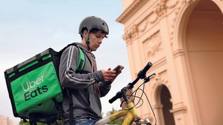 Uber Eats startet in Potsdam zunächst mit 20 Fahrradkurieren. 