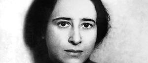Das Foto zeigt Hannah Arendt 1933, als sie Deutschland verließ. 
