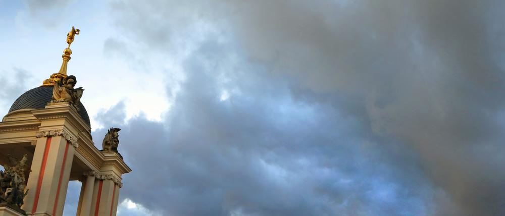 Dunkle Wolken über Potsdam: Ob es an Silvester auch so düster wird? (Archivbild).
