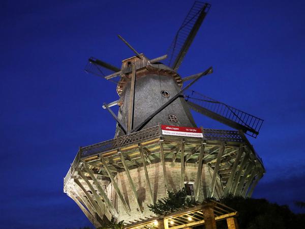 Das Bild zeigt die Windmühle von Sanssouci.