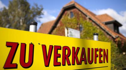 Hohe Nachfrage, überschaubares Angebot: Wer ein Haus in Potsdam kaufen will, muss tiefer in die Tasche greifen.