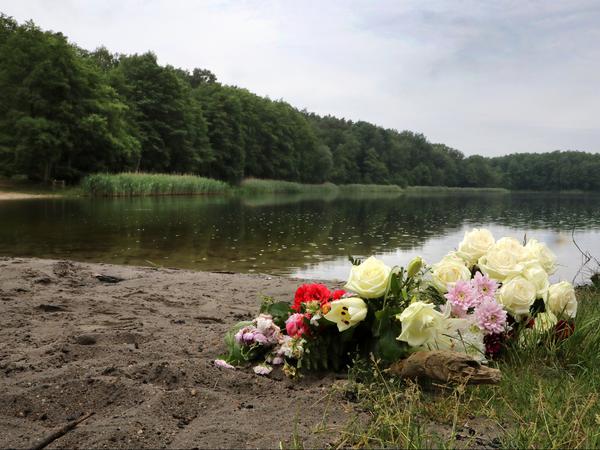 Am Montag wurde ein acht Jahre alter Junge leblos aus dem Großen Lienewitzsee geborgen.