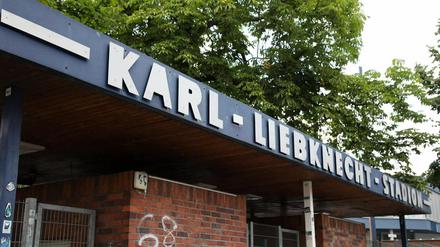 Am Babelsberger Karl-Liebknecht-Stadion wird heute gebaut.