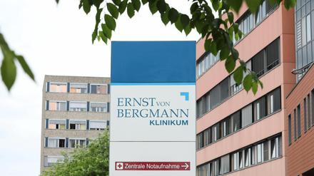 Im Bergmann-Klinikum werden die personellen Maßnahmen vorangetrieben.