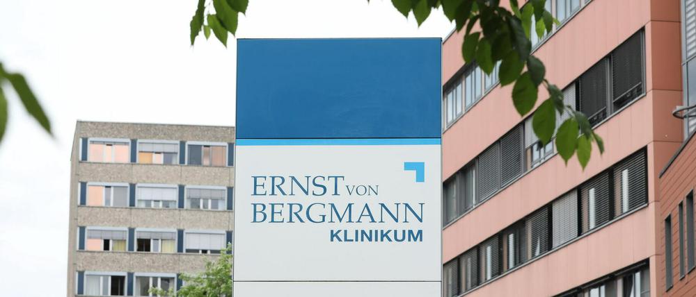 Im Bergmann-Klinikum werden die personellen Maßnahmen vorangetrieben.