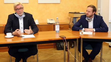 Die Interimsgeschäftsführer Hans-Ulrich Schmidt (l.) und Tim Steckel beim Interview für die Potsdamer Neuesten Nachrichten.